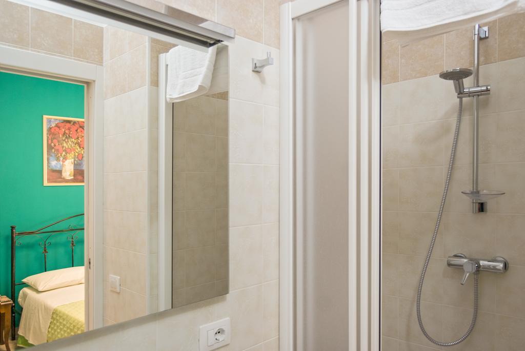 Il Tacco Dello Stivale Bed & Breakfast Lecce Oda fotoğraf